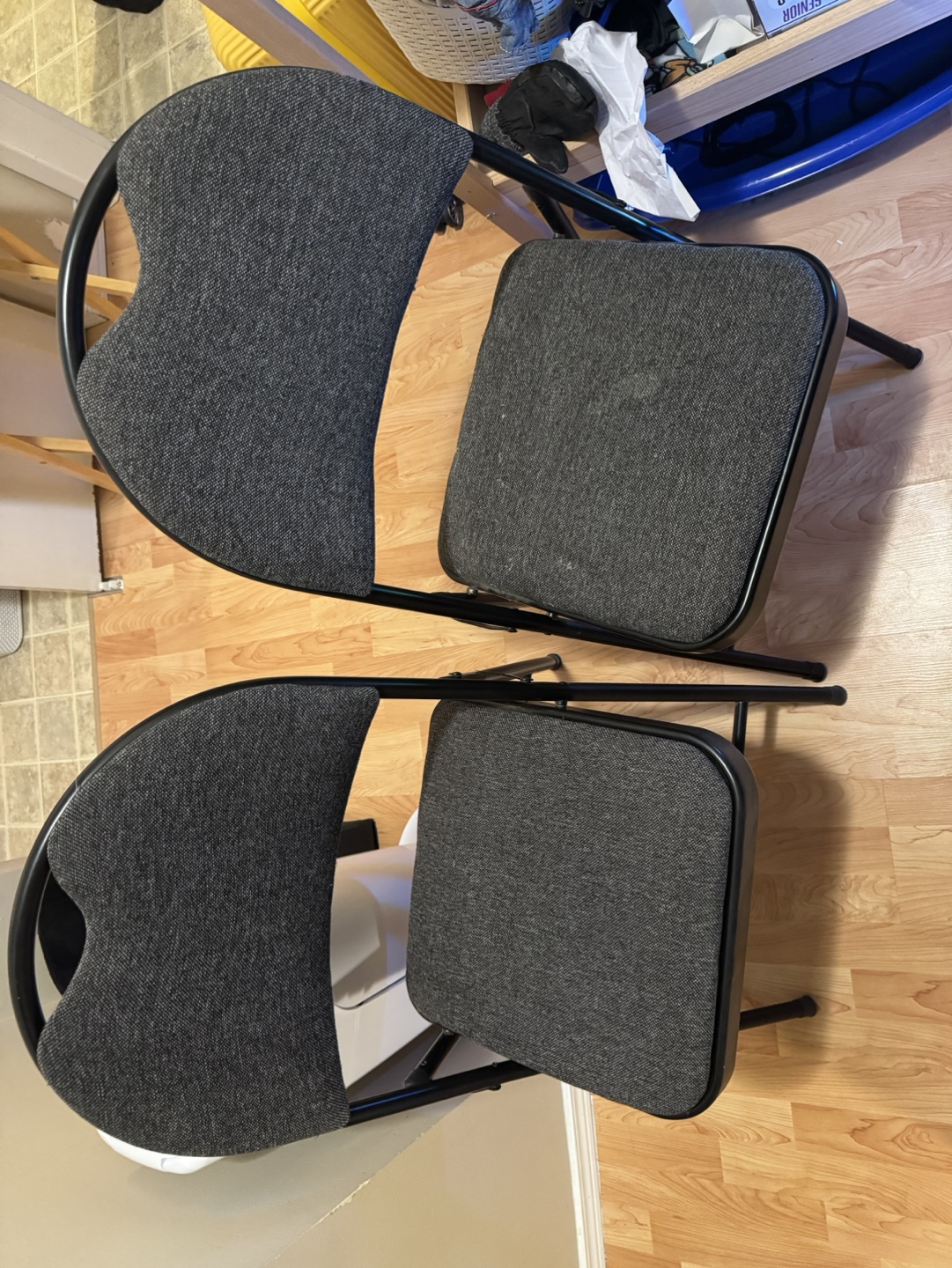 Pair of Folding Chairs - Grey Fabric - photo 2