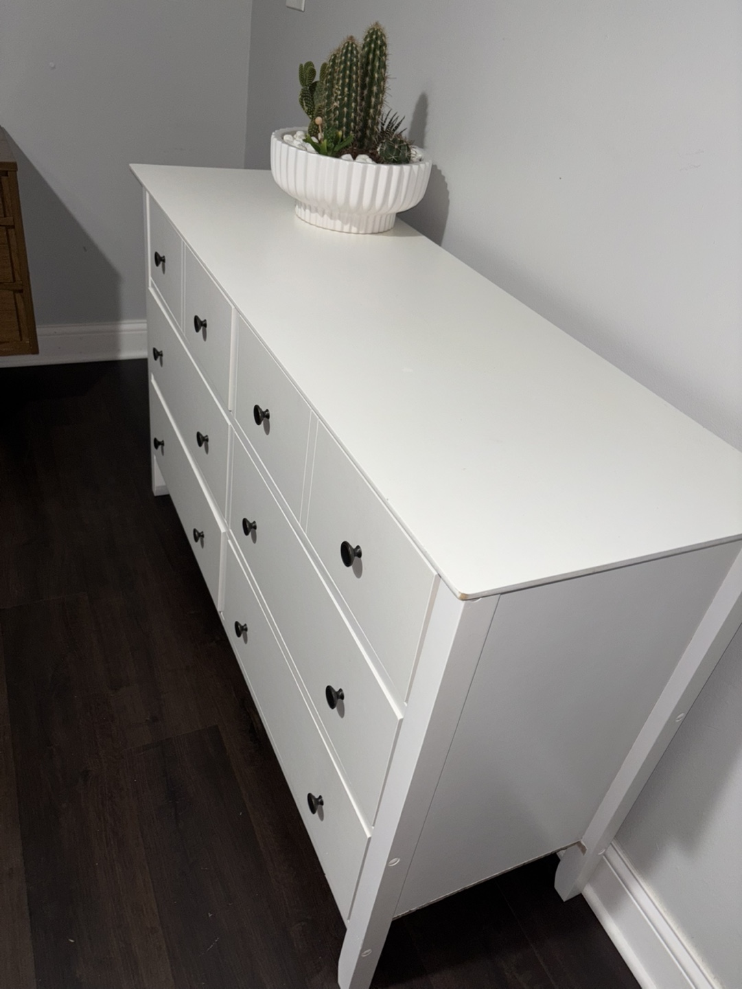 White 6-Drawer Dresser - photo 4