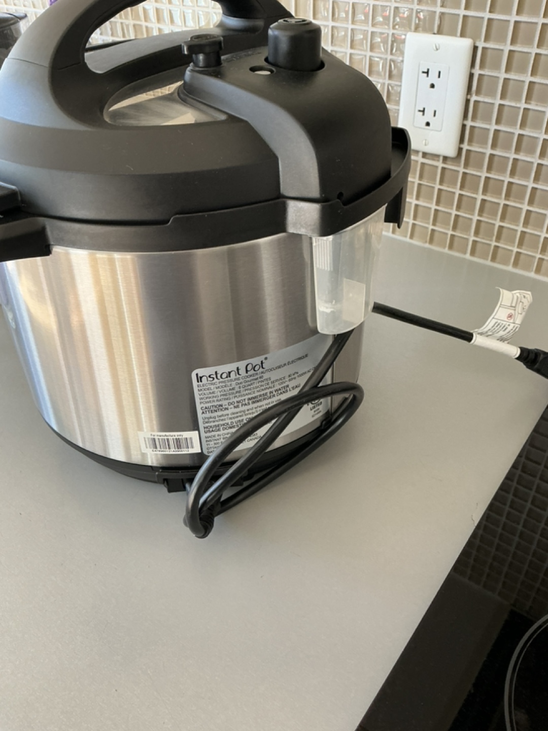 Instant Pot Electric Pressure Cooker - photo 2