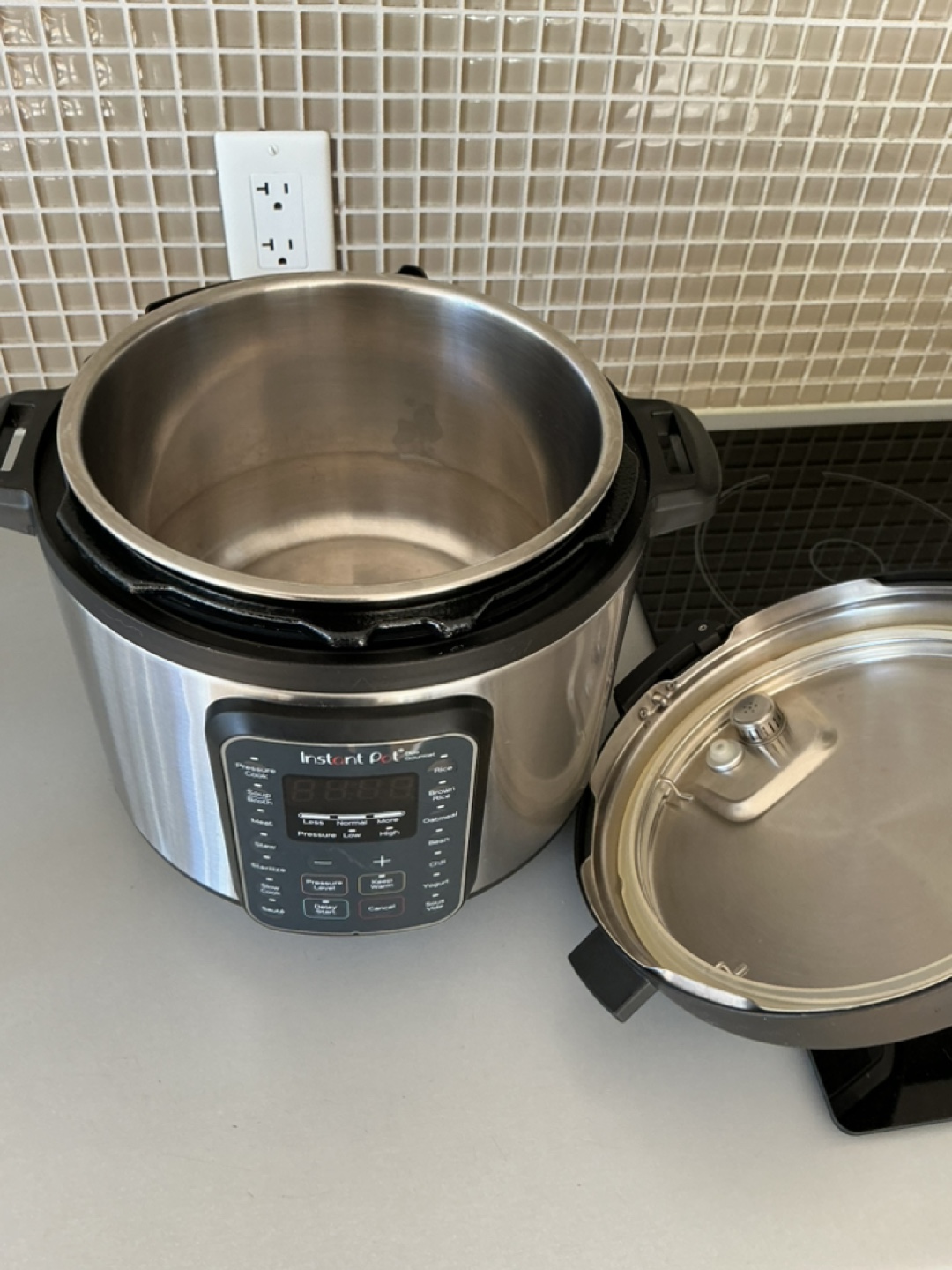 Instant Pot Electric Pressure Cooker - photo 3