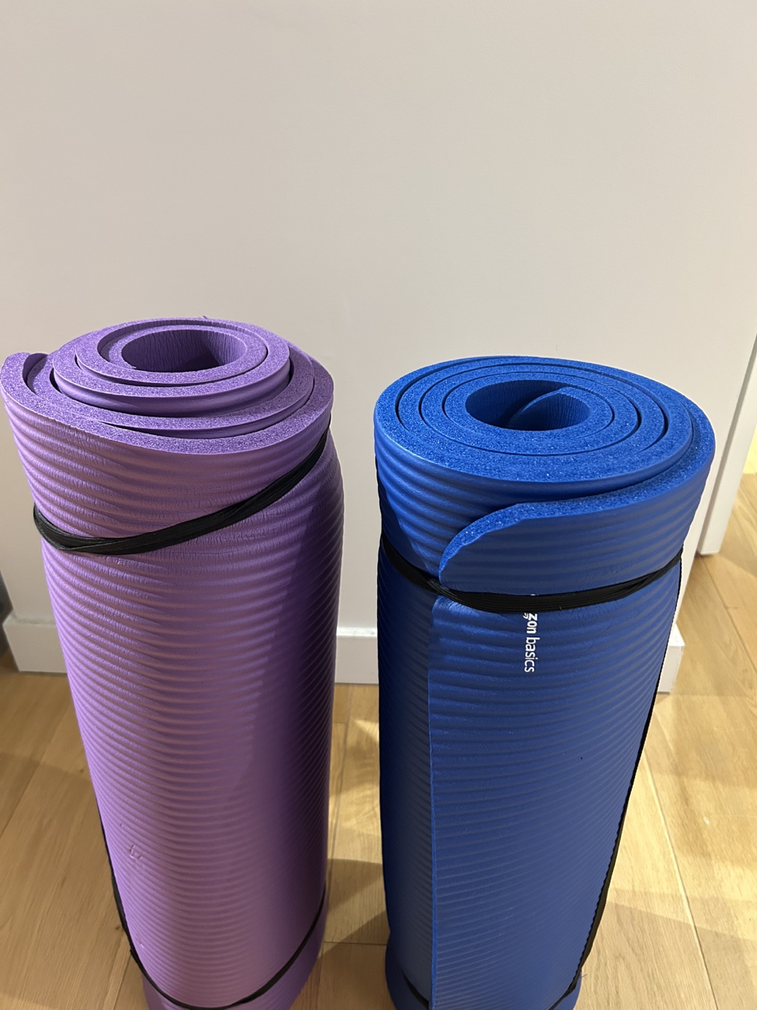 Amazon Basics 1/2-Inch Mat with Carrying Strap - photo 2