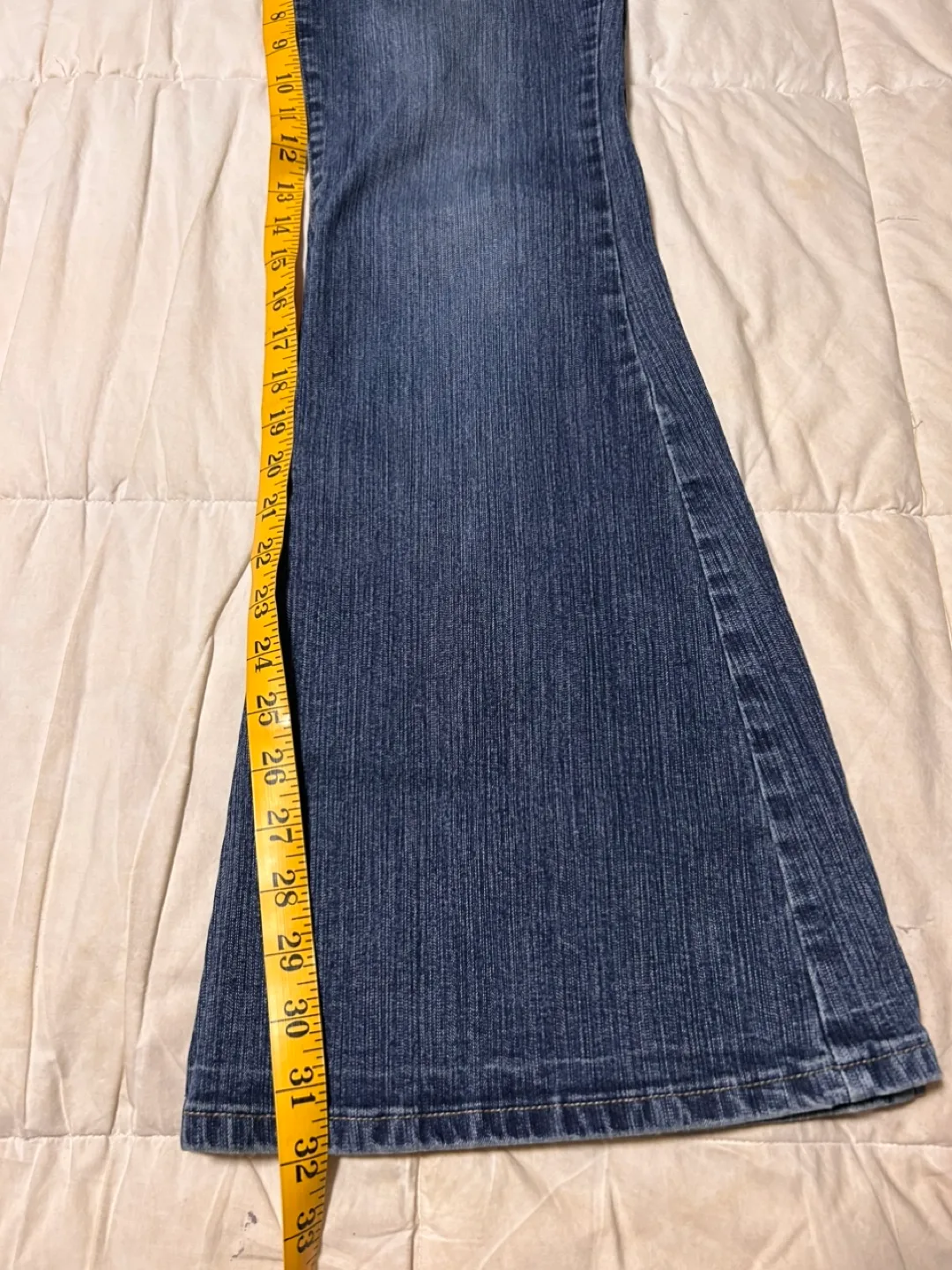 American Flavour Flare Jeans/ Costa Blanca Jeans image indicator(3)
