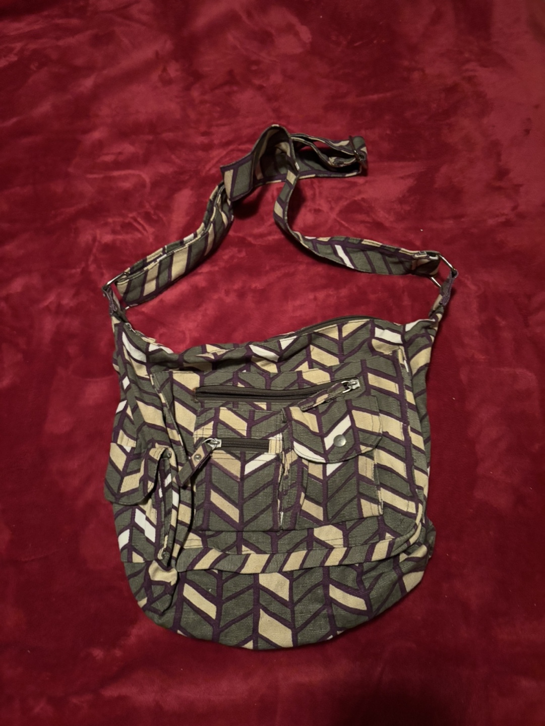 Chevron Pattern Crossbody Bag