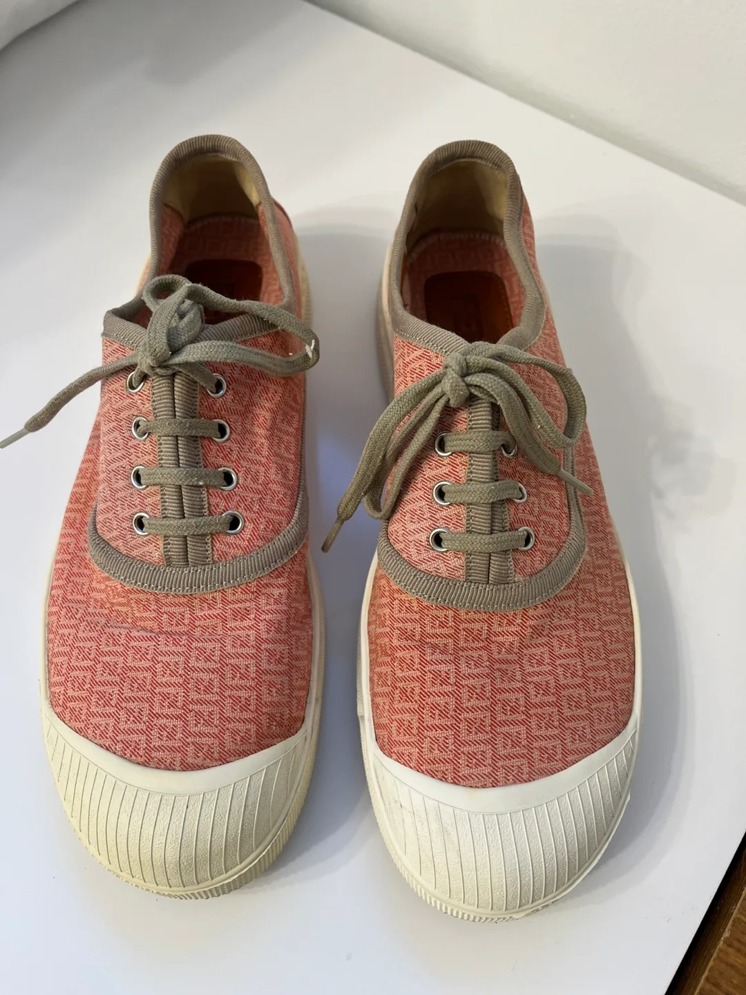 Fendi Pink Canvas Sneakers - Size 36 image indicator(3)