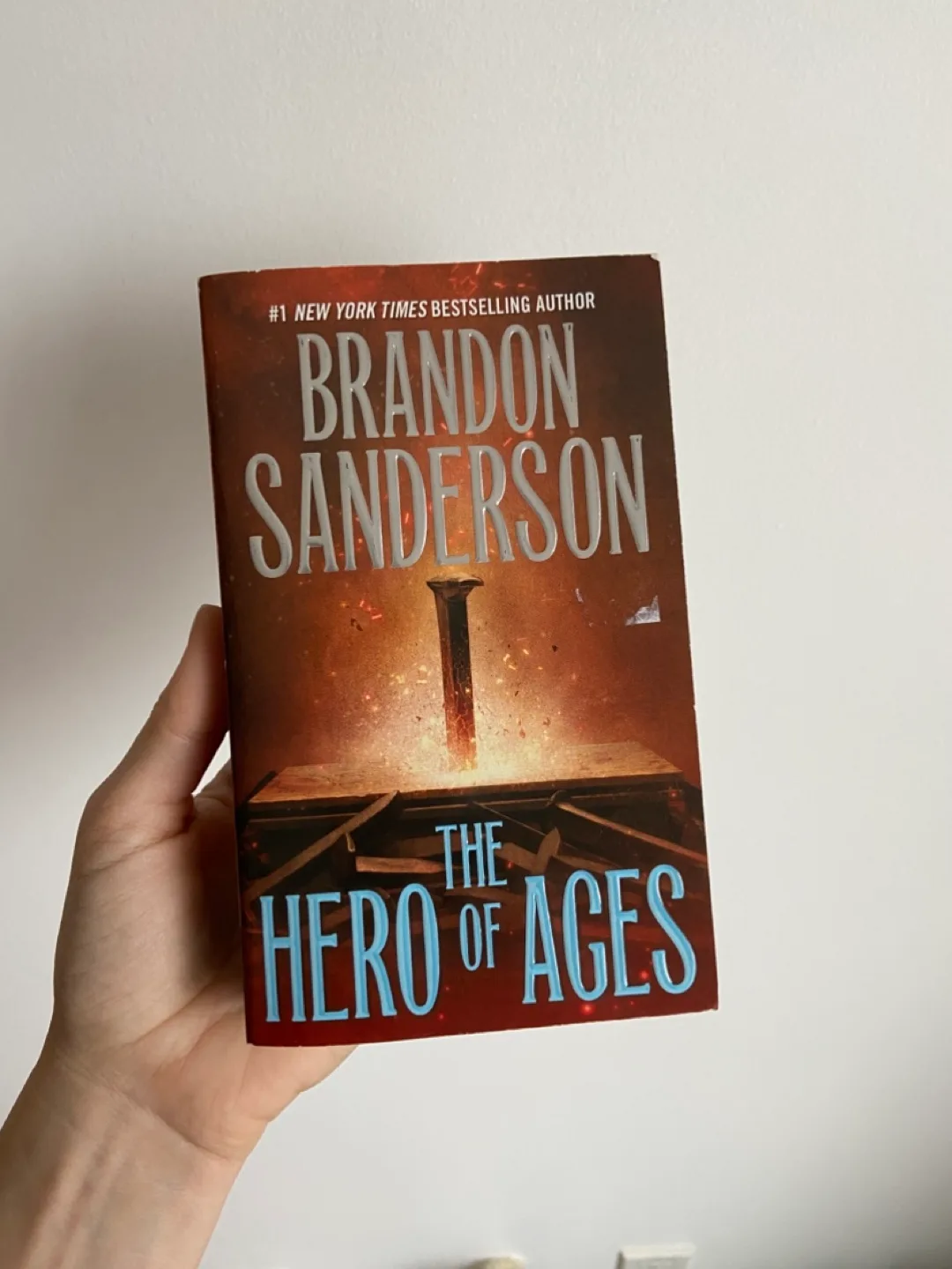 The Hero of Ages by Brandon Sanderson thumbnail