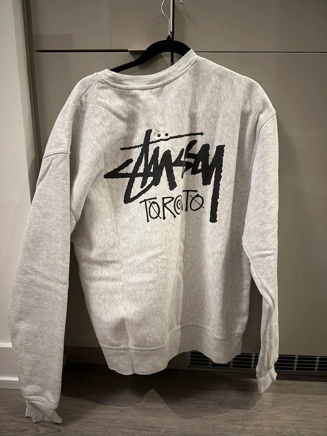 Stüssy Toronto Crewneck Sweatshirt Size XL Karrot