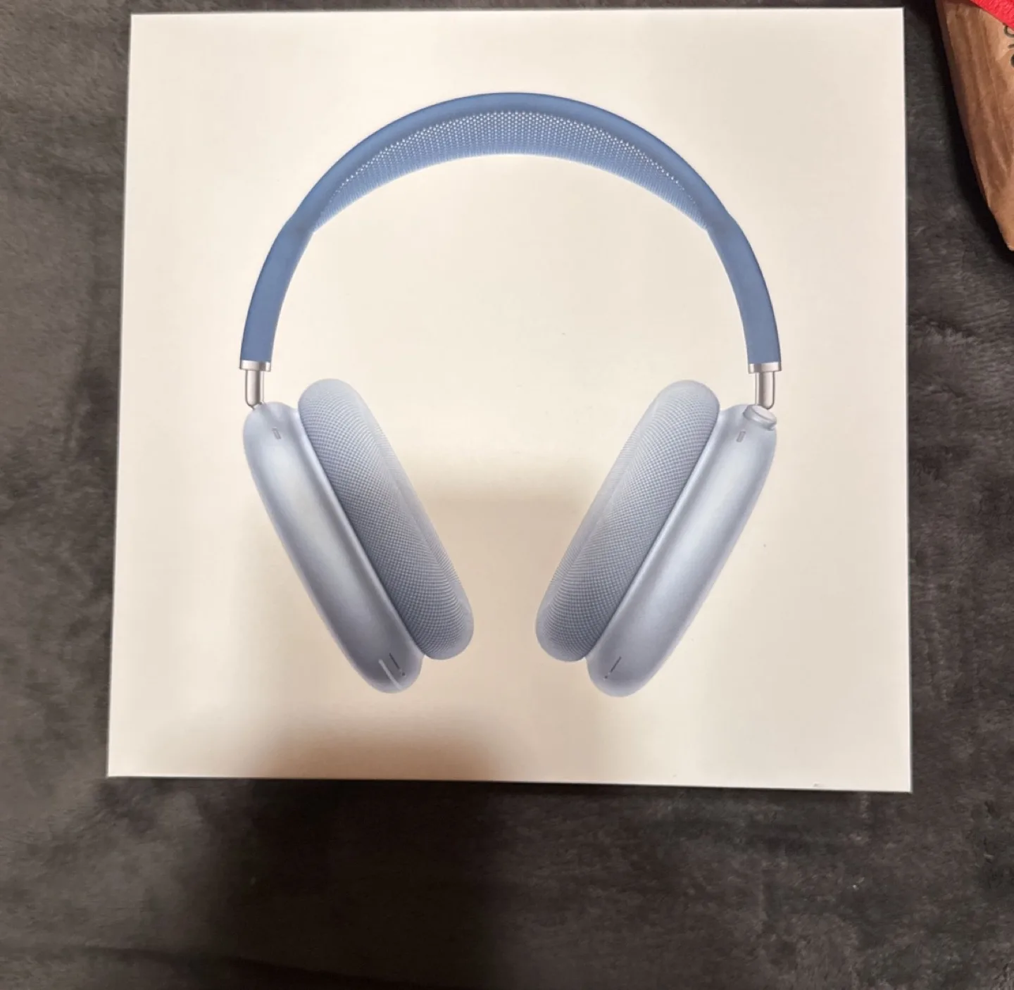 Apple AirPods Max Headphones with Smart Case - Sky Blue thumbnail