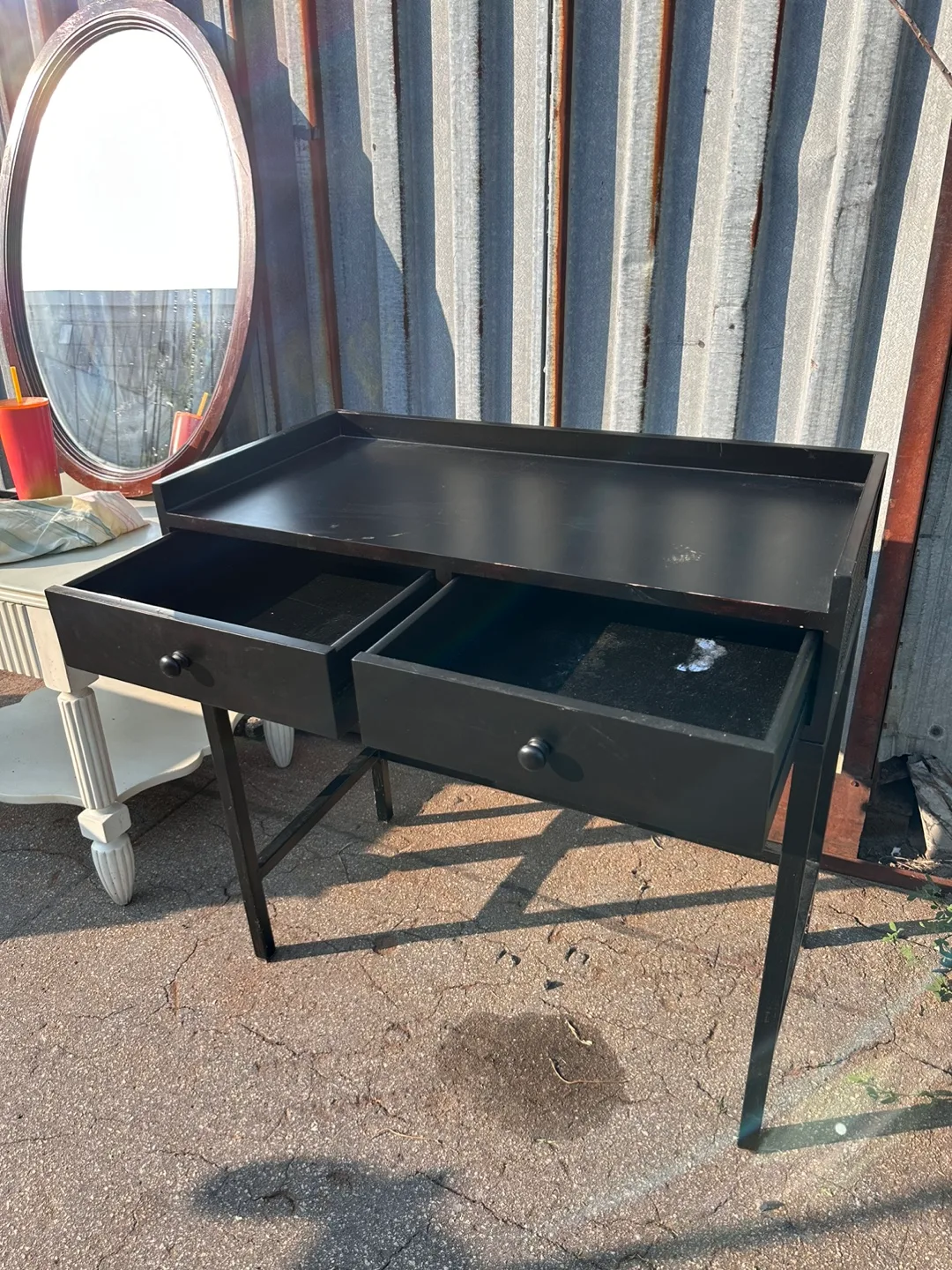 Black writing desk with woven detail image indicator(2)