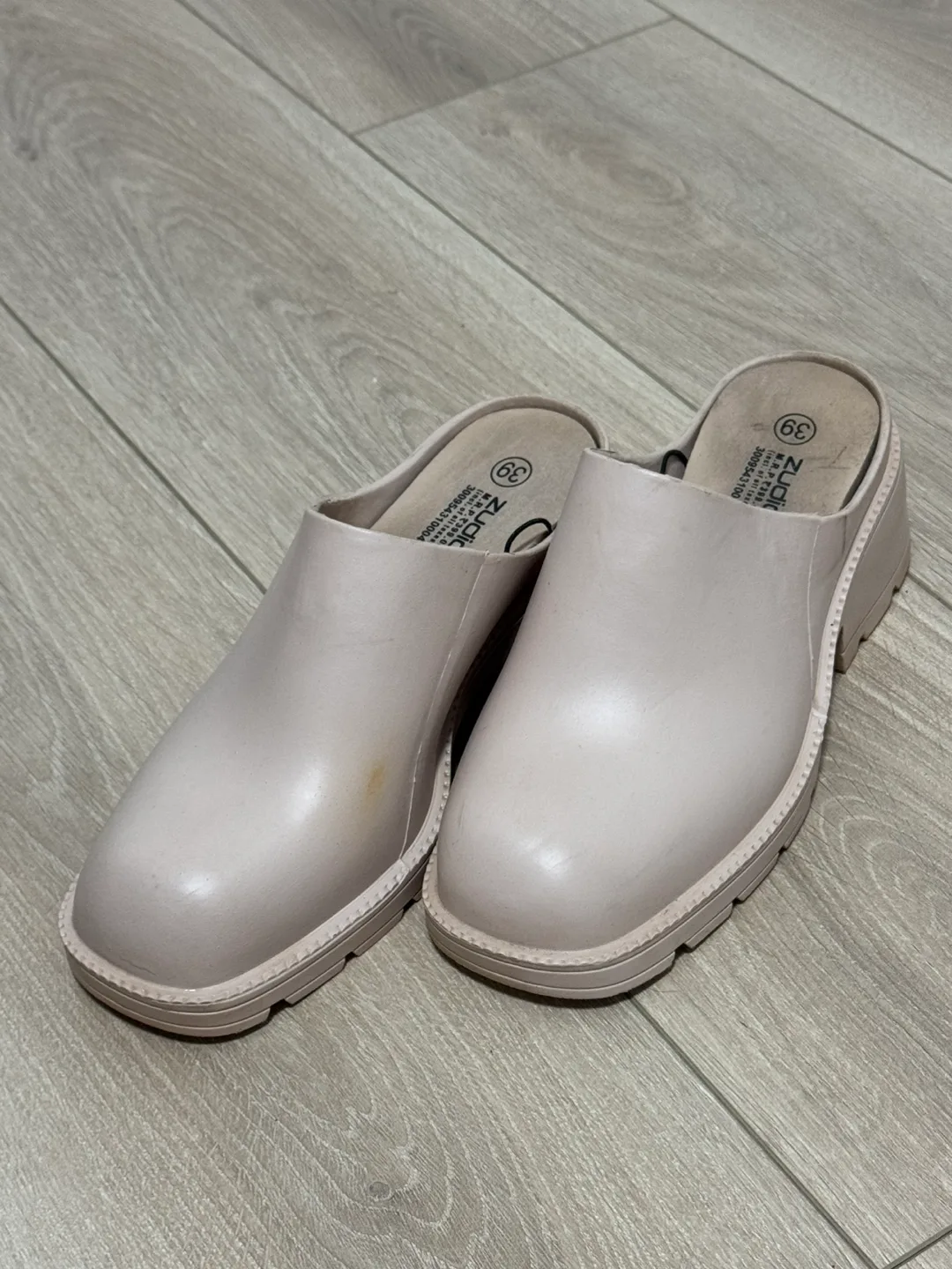 Beige Block Heel Clogs - Size 7 image indicator(2)