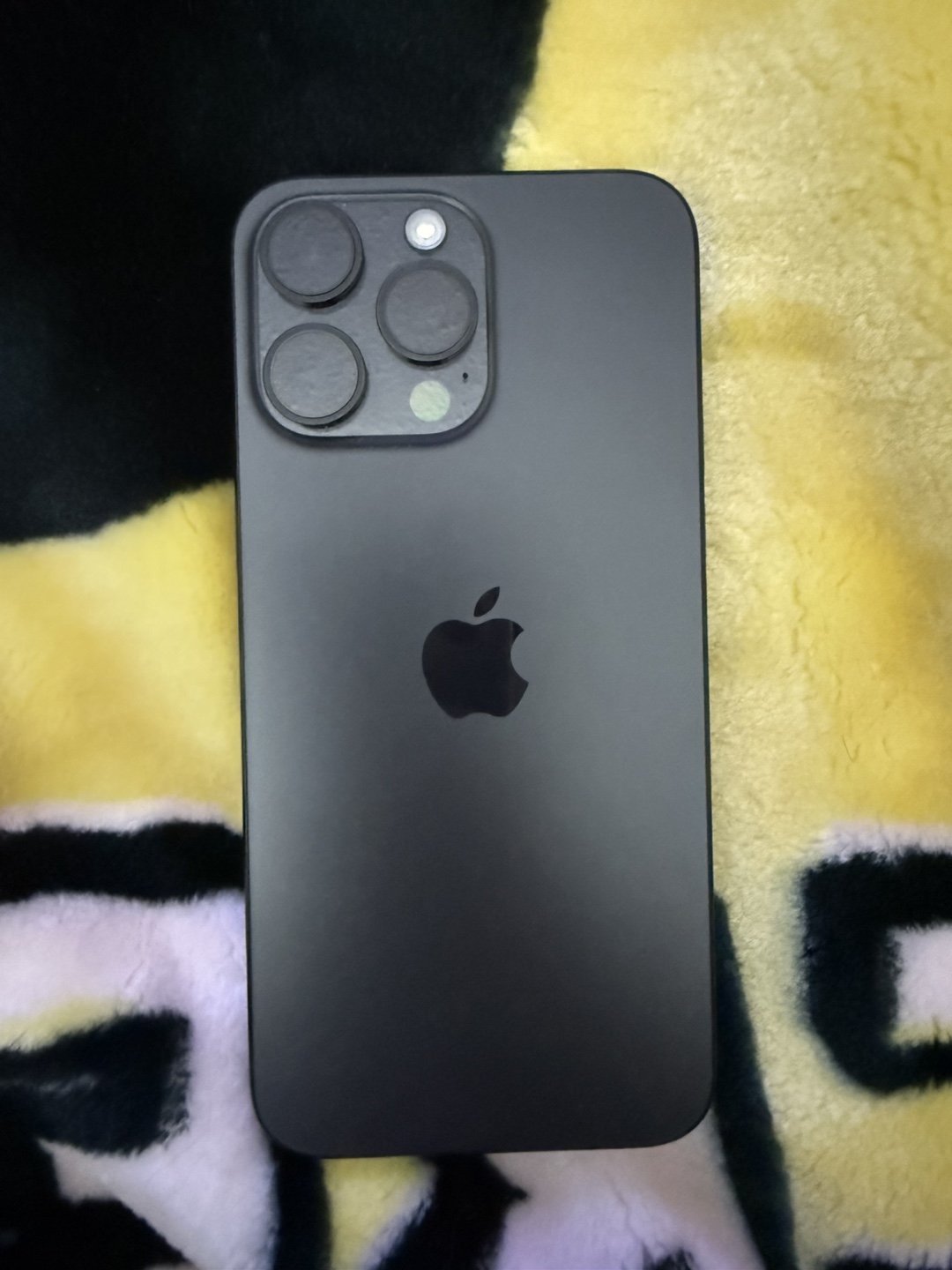 iPhone 15 Pro Max - Black - Excellent Condition - photo 2