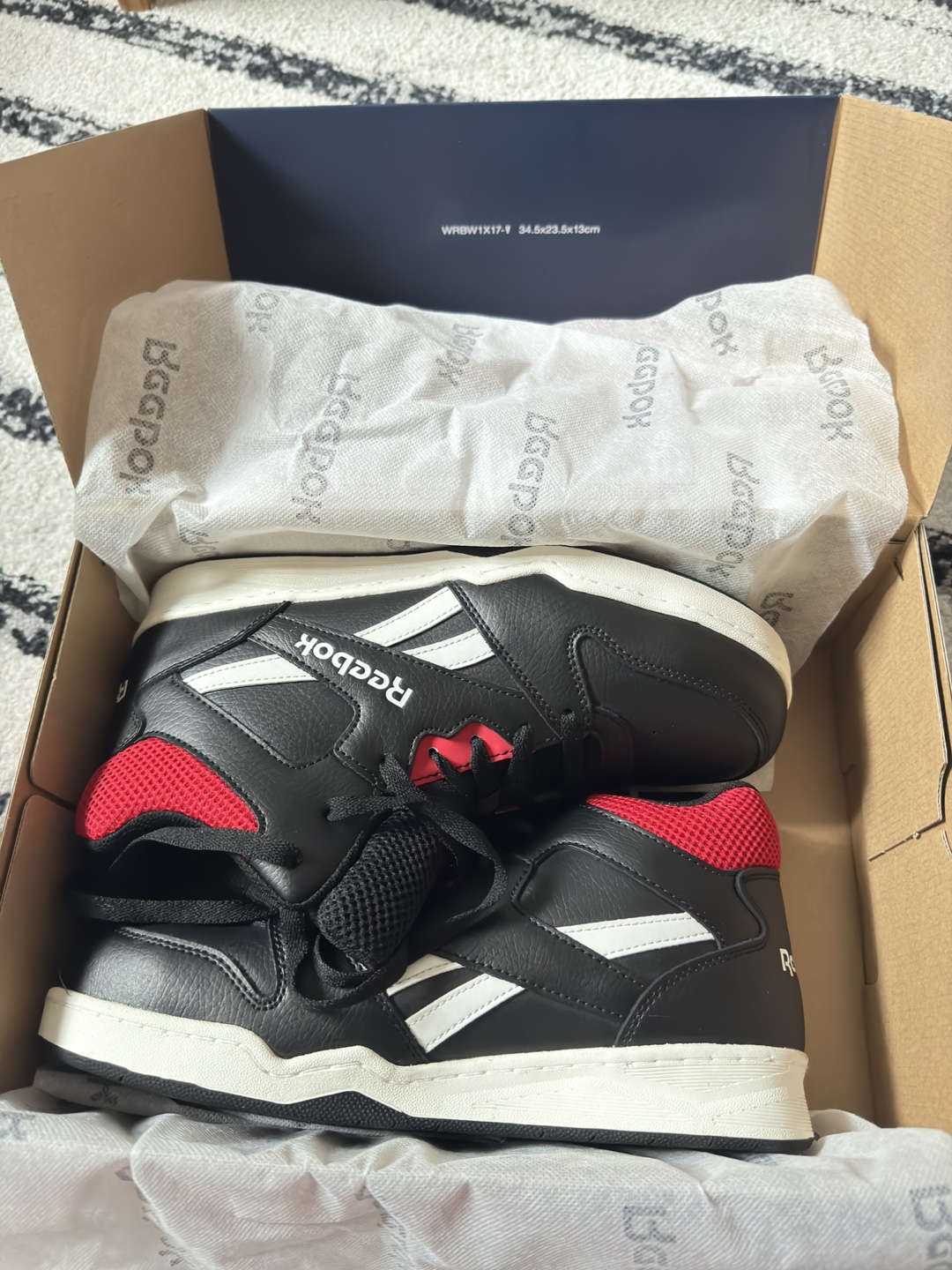Reebok Boys' Black and Red High-Top Sneakers - Size 1 - photo 5