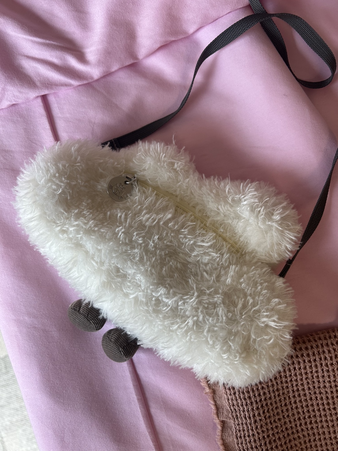 Jellycat Cloud Shaped Crossbody Bag - photo 2