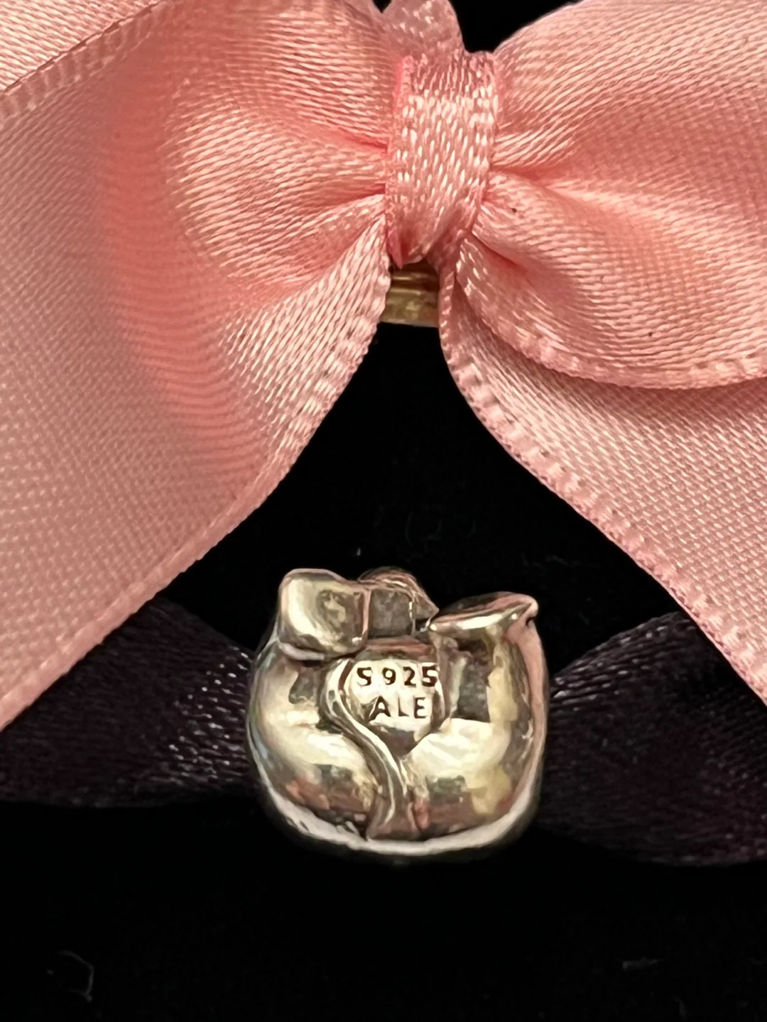 Pandora Elephant charm image indicator(6)