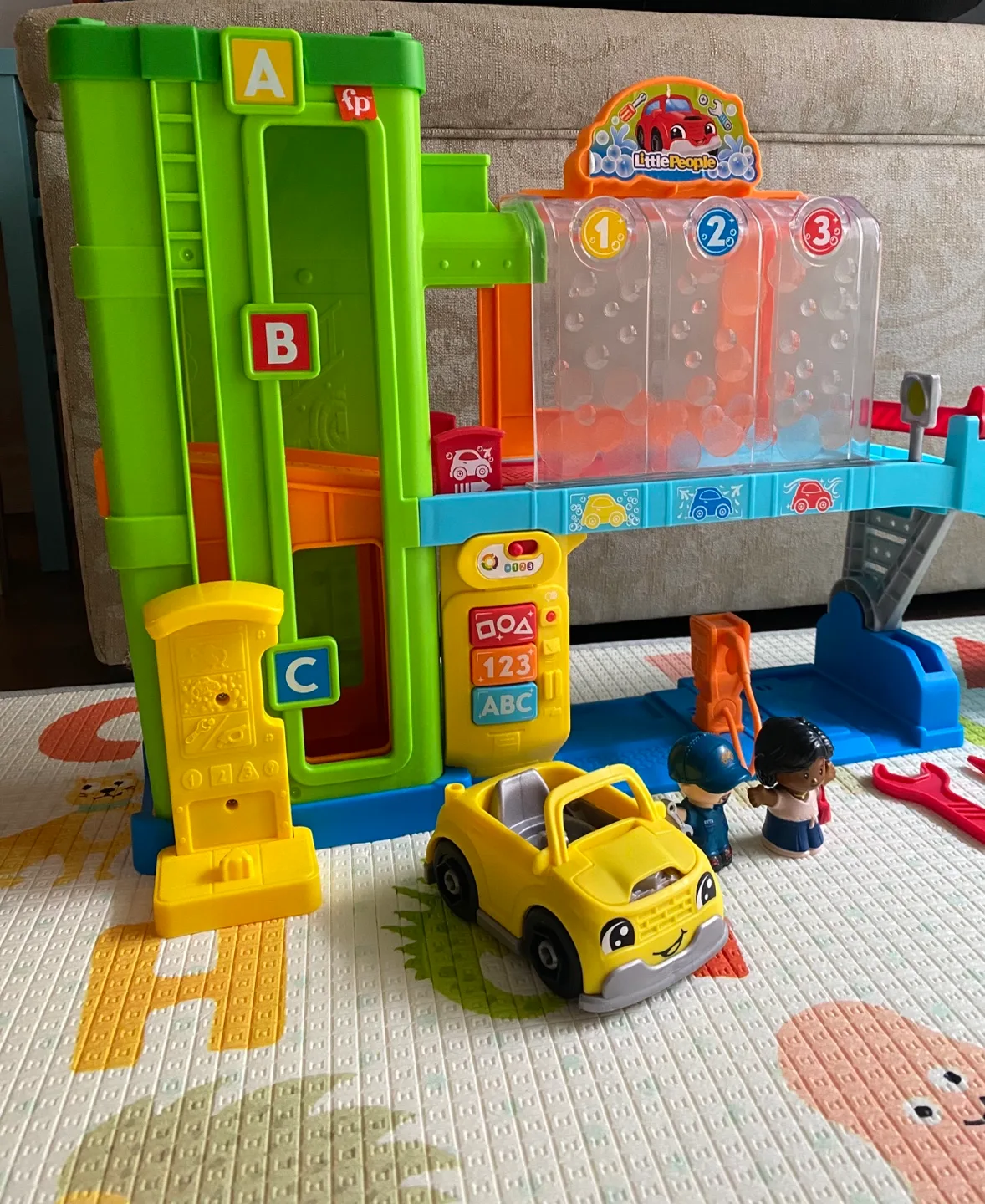 Little People garage and car wash Playset image indicator(4)