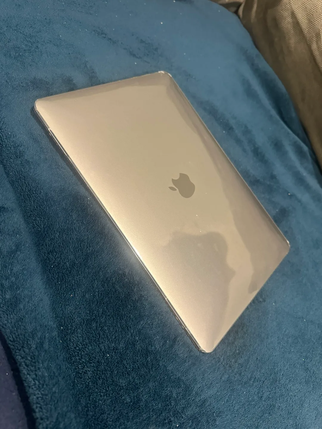 MacBook Air 13-inch image indicator(3)