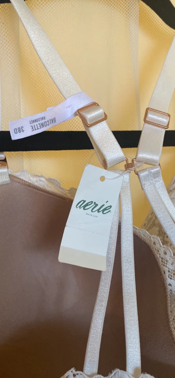 Aerie Balconette Lace Bra - Size 38D -  Cream image indicator(4)