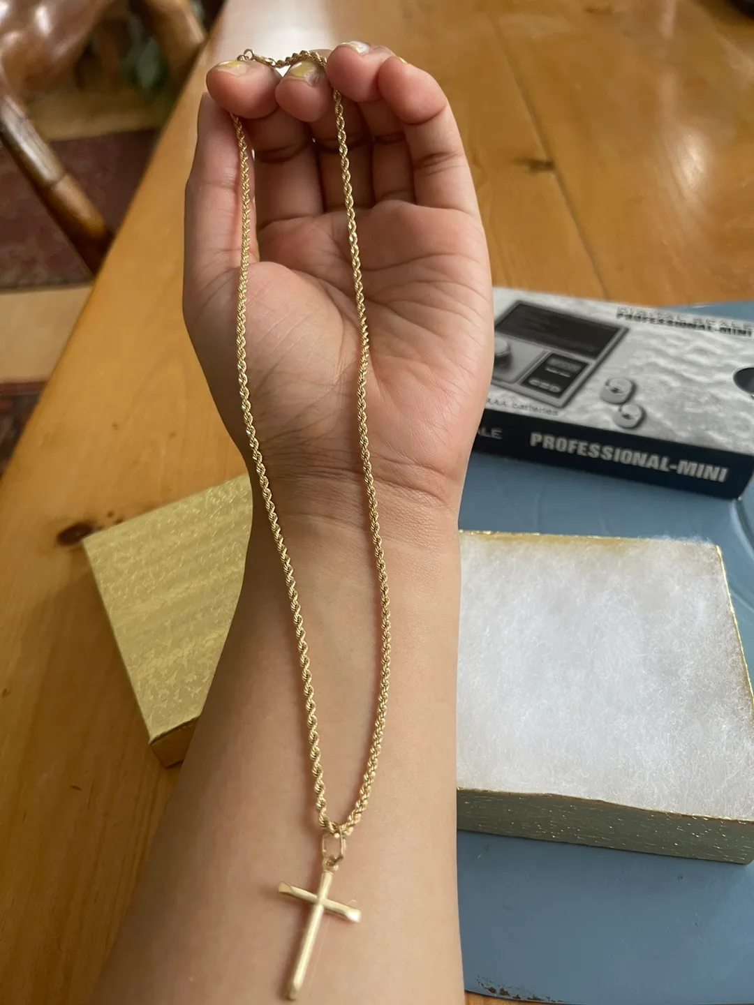 18k Real Gold Cross Necklace 19inches thumbnail