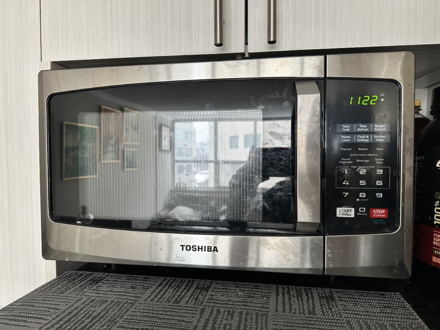 TOSHIBA Microwave - Stainless Steel