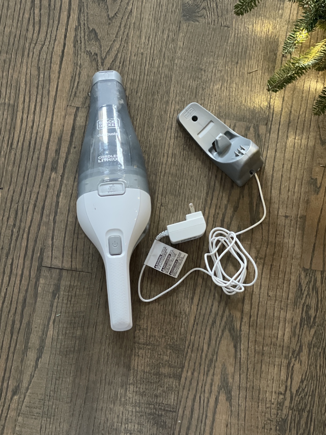 Black+Decker Cordless Lithium Dustbuster Handheld Vacuum