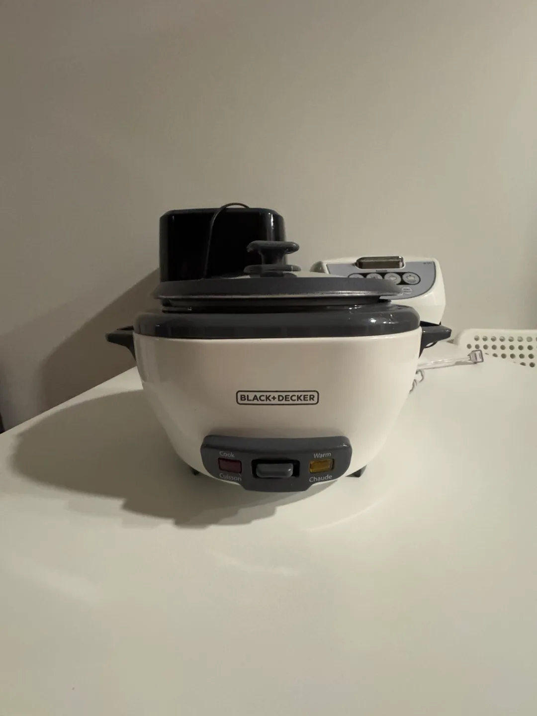 Black+Decker Rice Cooker (3 cups) thumbnail