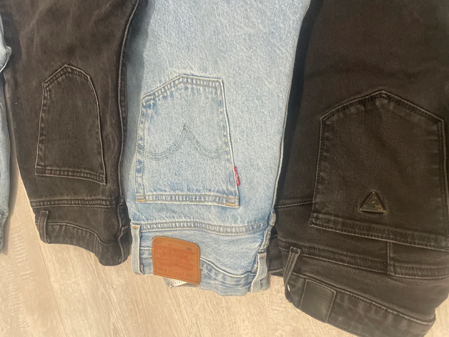 Bundle of 5 Jeans - Various Washes & Brands image indicator(2)