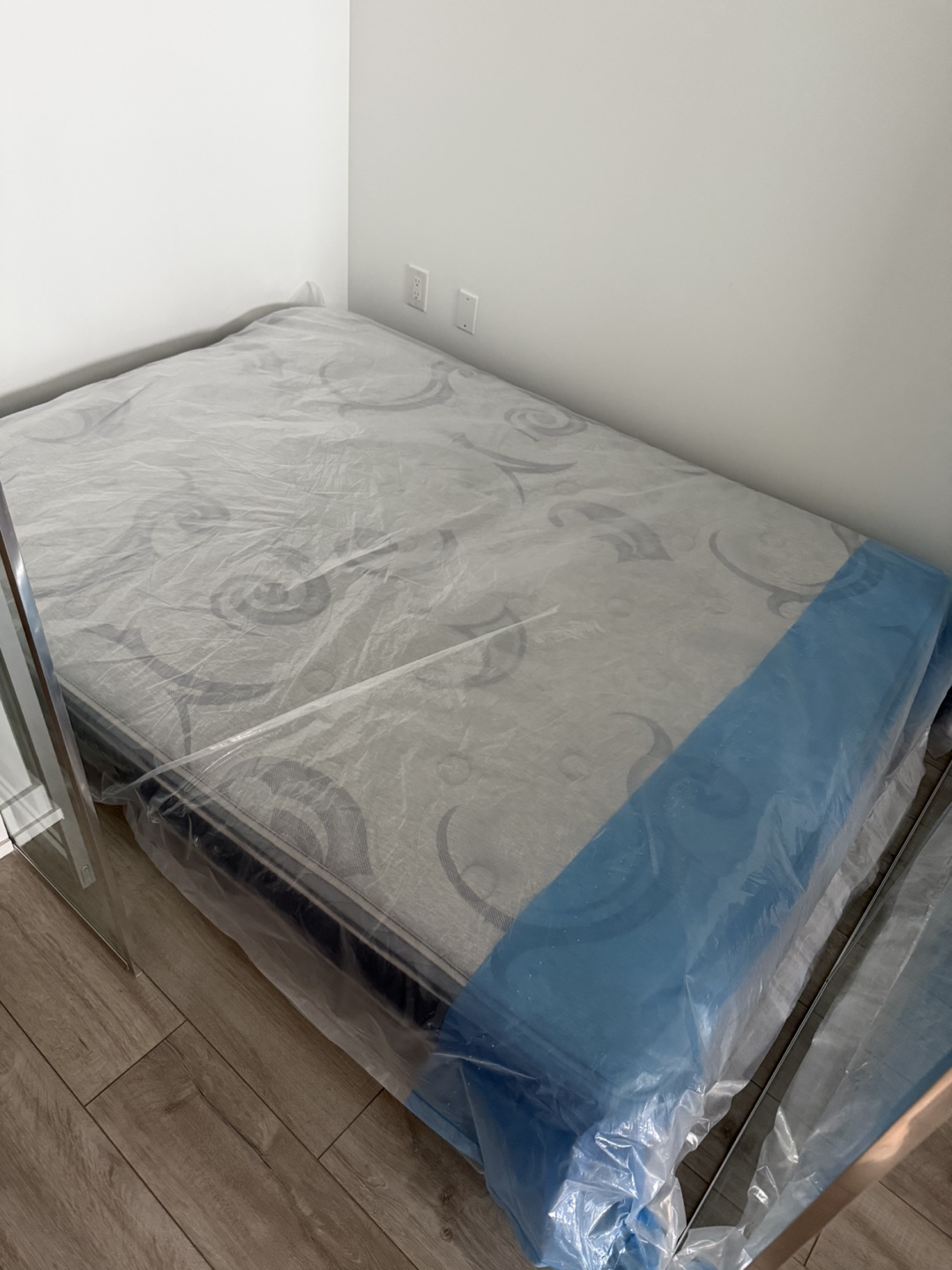 New Mattress - Queen