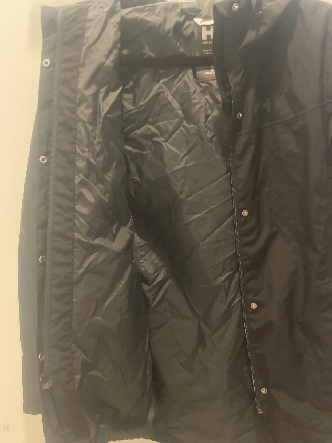 Helly Hansen Black Jacket Size Small image indicator(3)