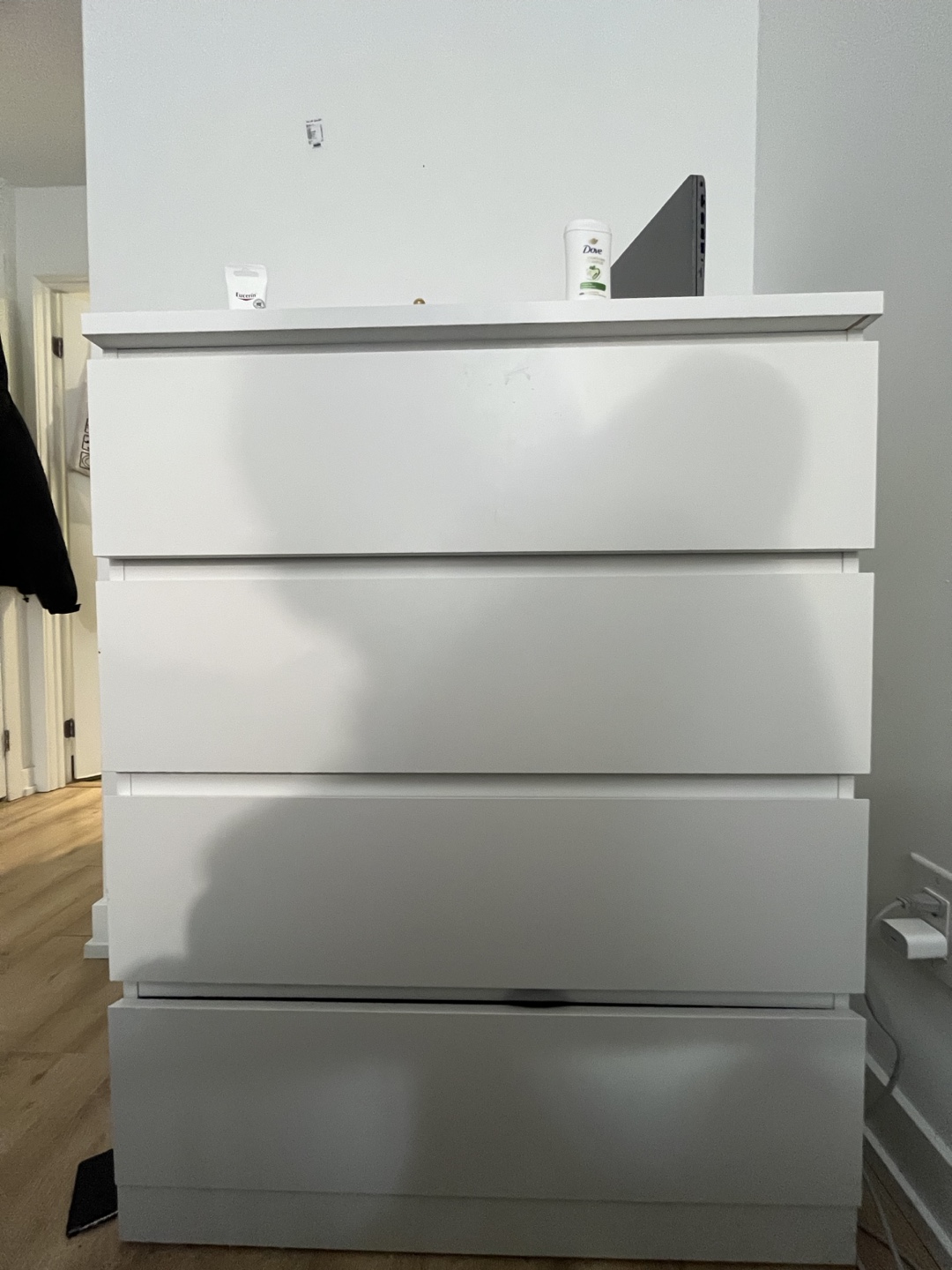 White 4-Drawer Dresser