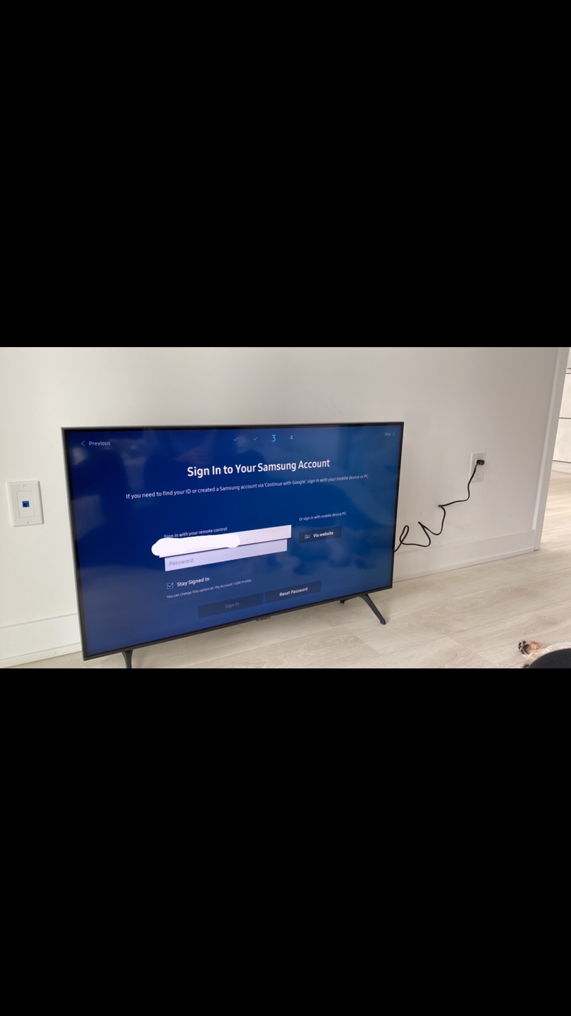 Samsung 43" Crystal UHD TU690T Smart TV