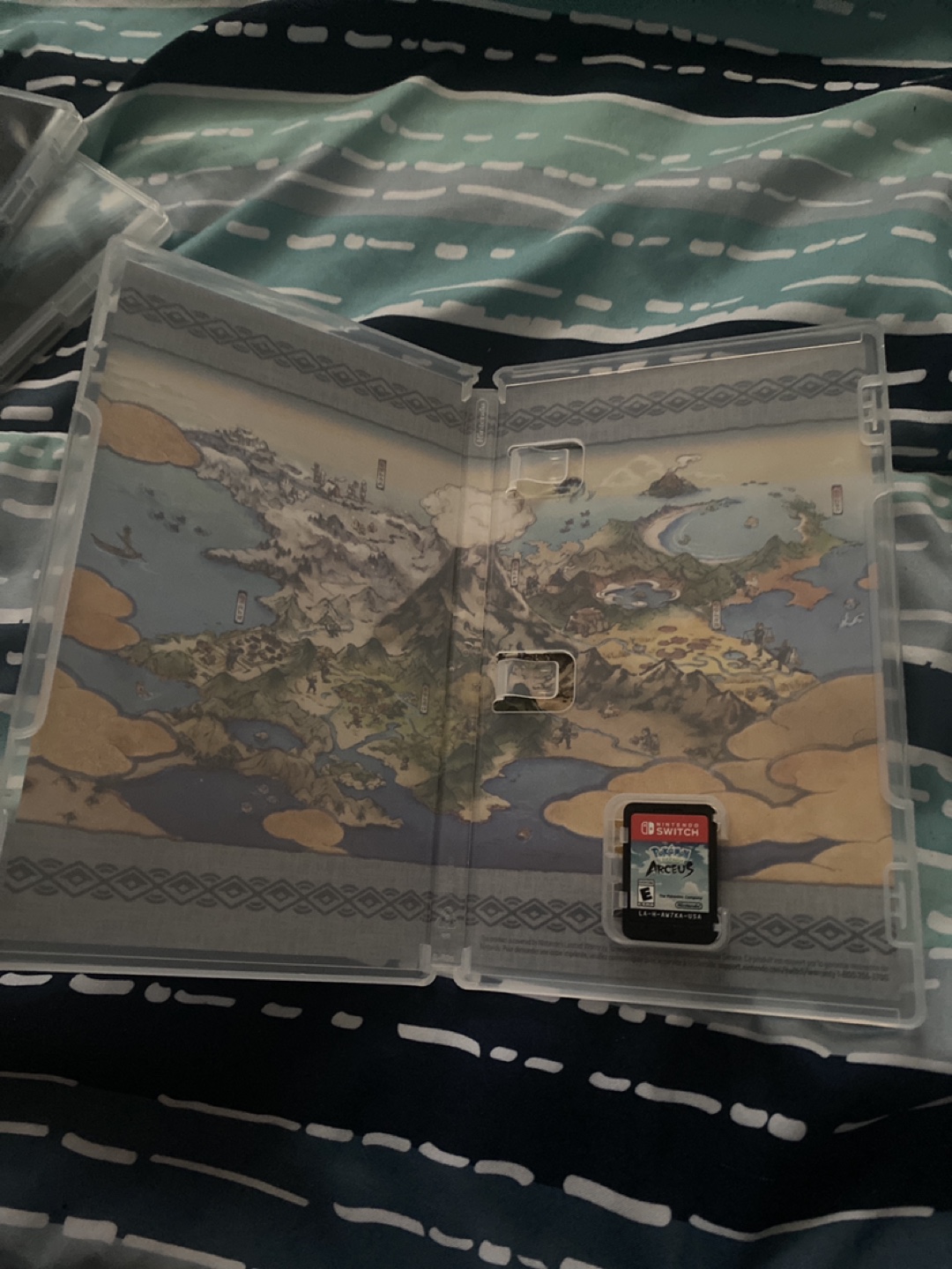 Pokémon Legends: Arceus Nintendo Switch Game - photo 2