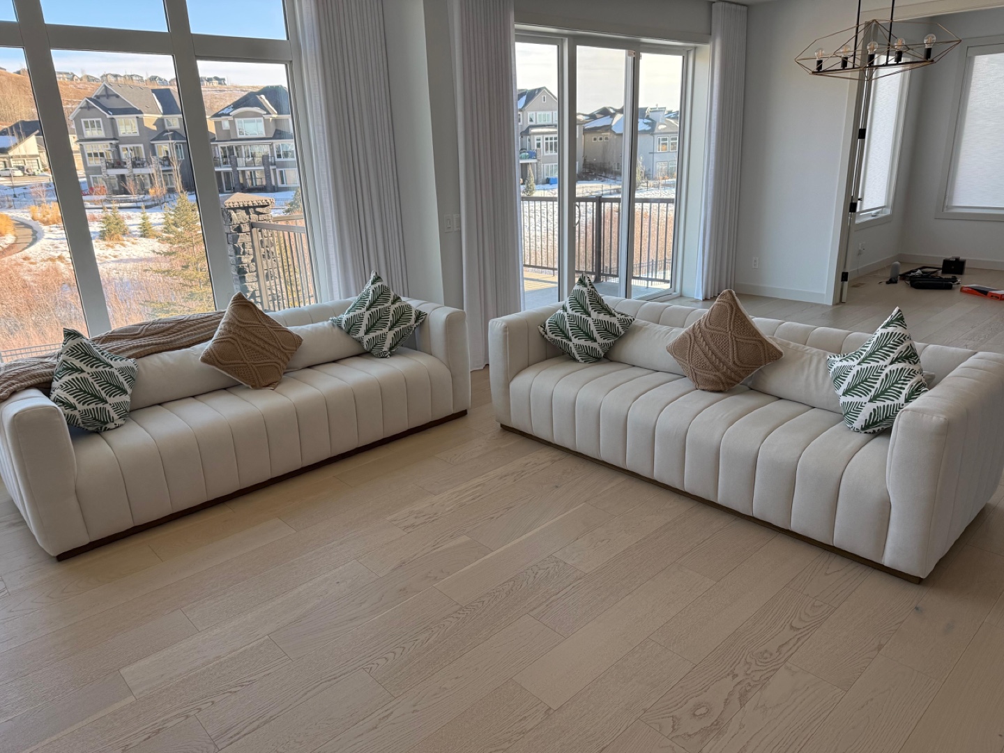 Cream Sofa - photo 3