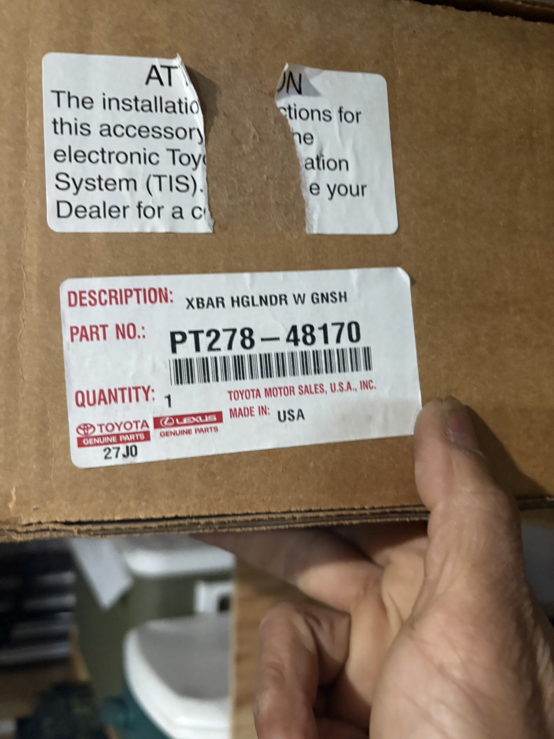 OEM Toyota Highlander Crossbar 2014-2019 - photo 5