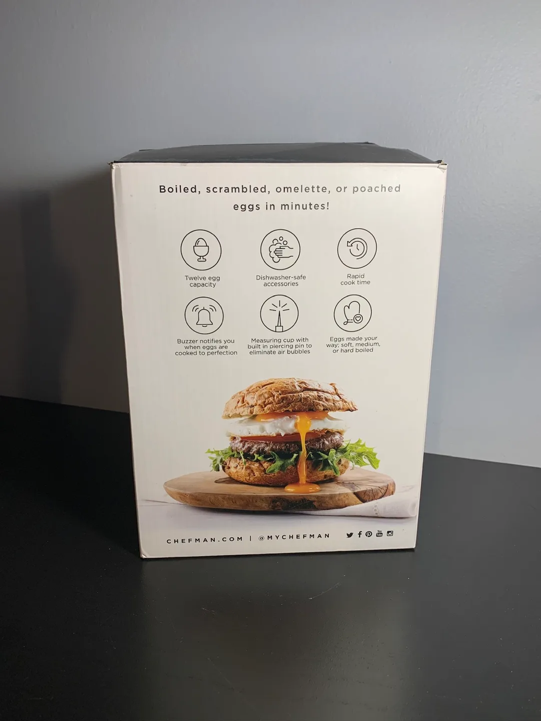 Egg Cooker - Capacity up to 12 eggs image indicator(3)