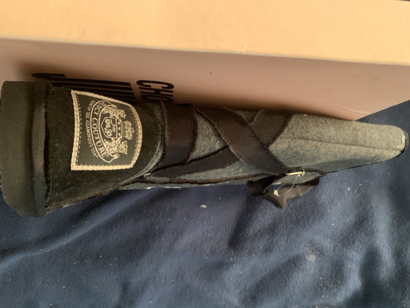 Juicy Couture Gray & Black Wrap Boots - photo 4