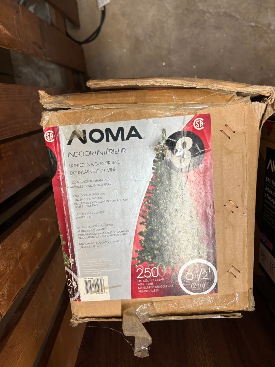 6.5 ft Noma Pre-lit Artificial Christmas Tree image indicator(3)