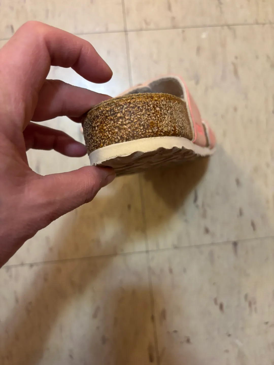 Birkenstock pink sandals image indicator(2)