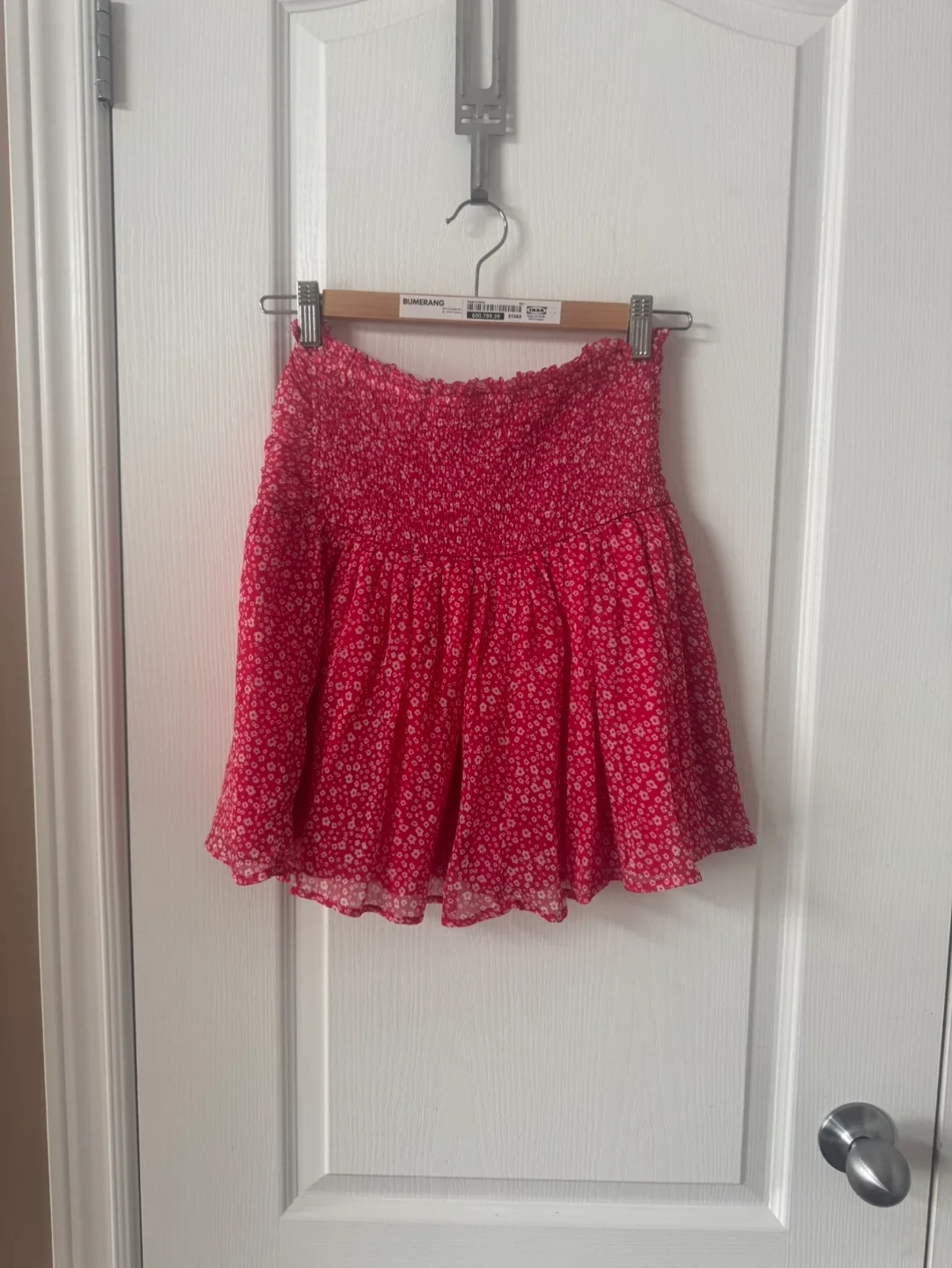 ABOUND Red Floral Mini Skirt - Size XS image indicator(4)