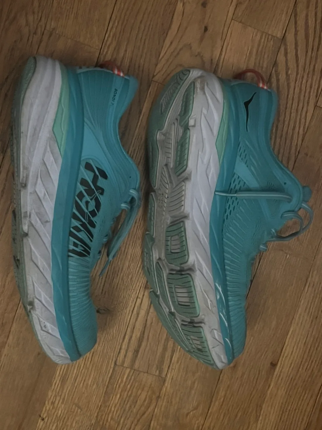 🧡Hoka Bondi 7 Women's Running Shoes - Size 9 Wide image indicator(5)