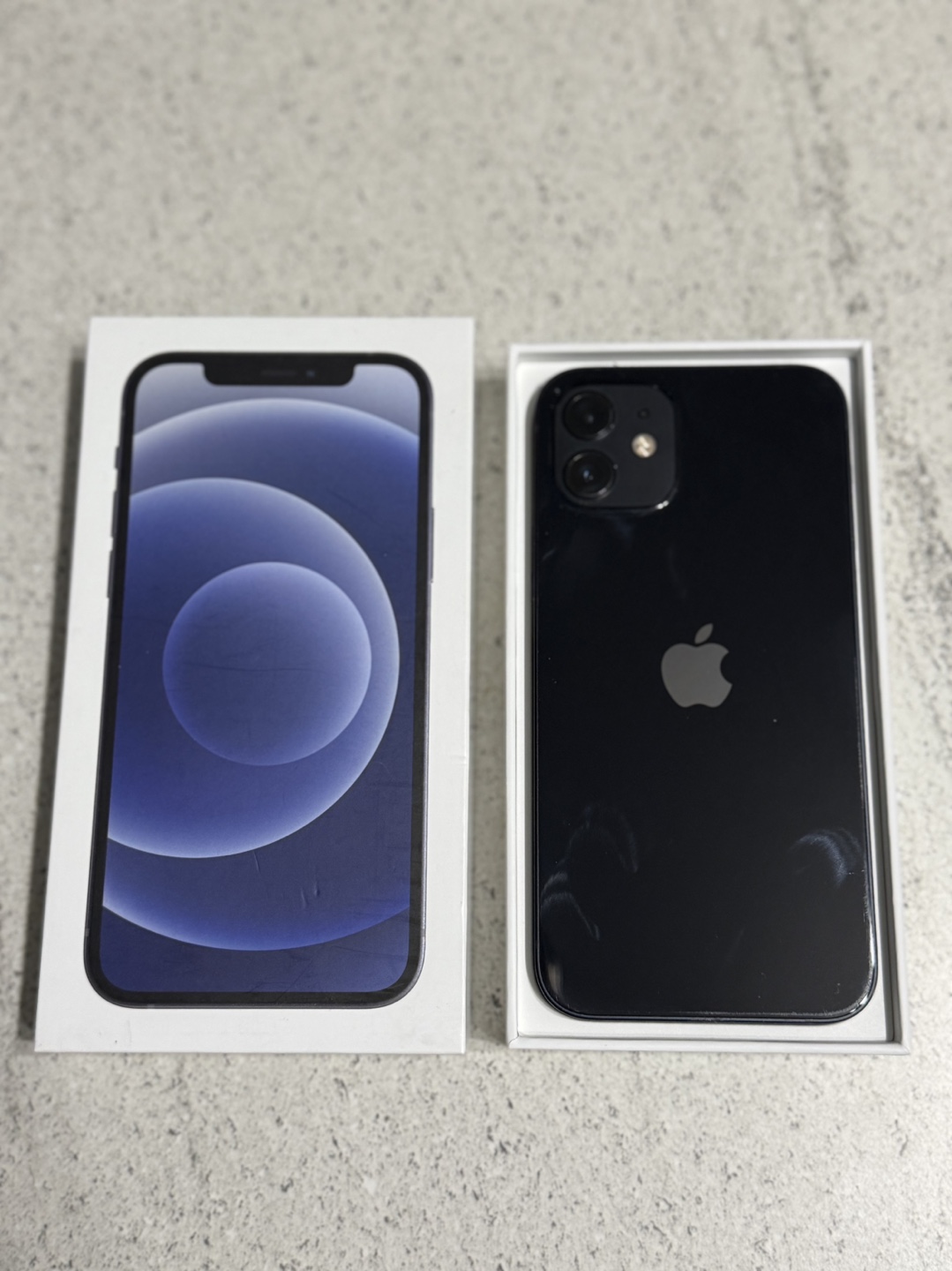 iPhone 12 128GB Midnight