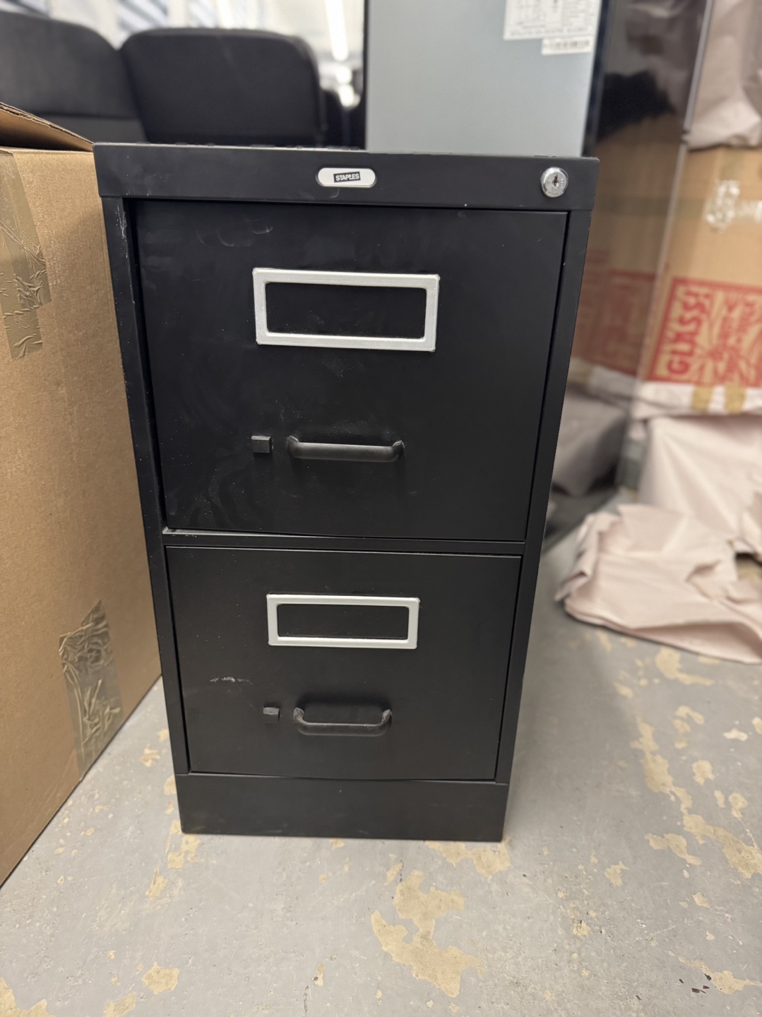 Staples 2-Drawer Lateral File Cabinet - Black - photo 2