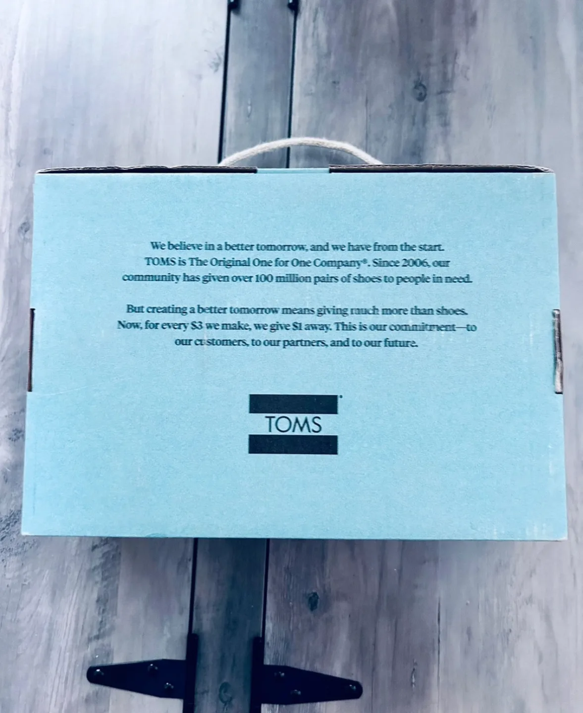 ☃️REG $130 NEW w/BOX! TOMS Ankle Boots Natural Shearling image indicator(3)