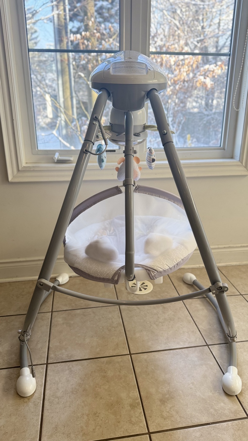 Fisher-Price Sweet Snugapuppy Dreams Cradle Swing - photo 4