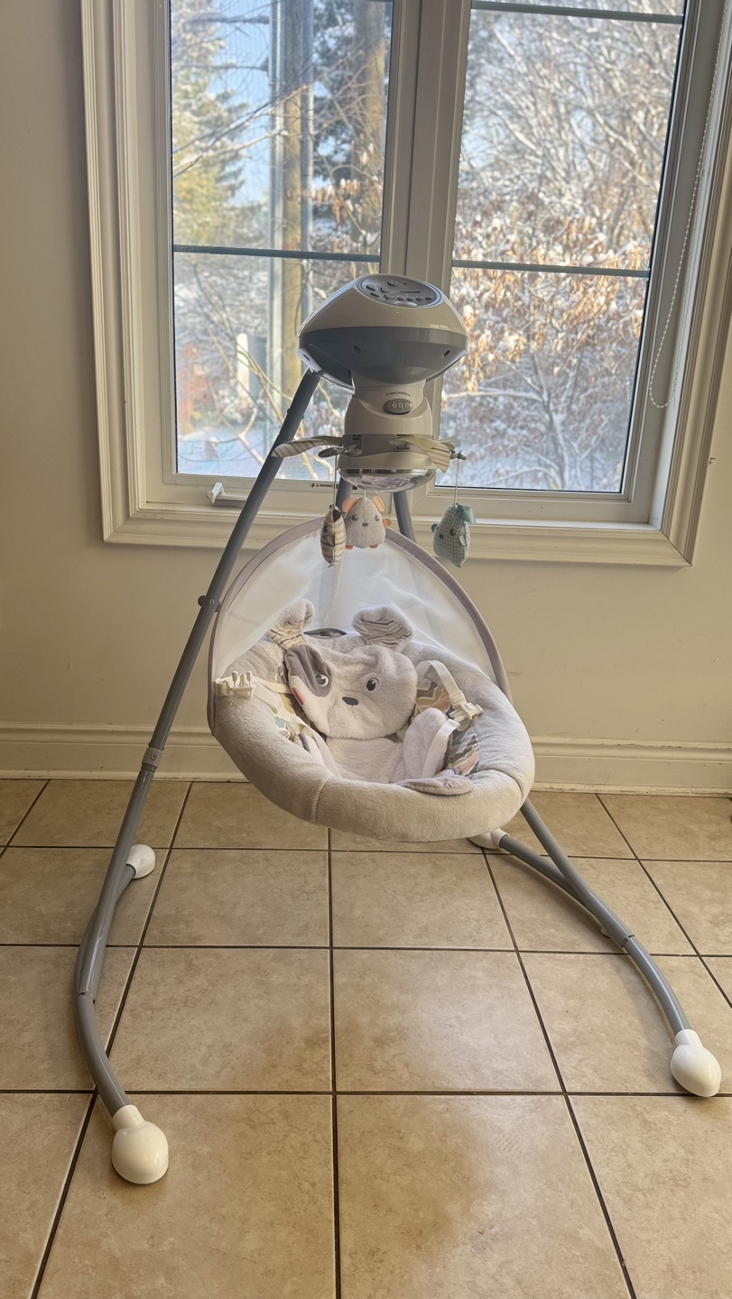 Fisher-Price Sweet Snugapuppy Dreams Cradle Swing
