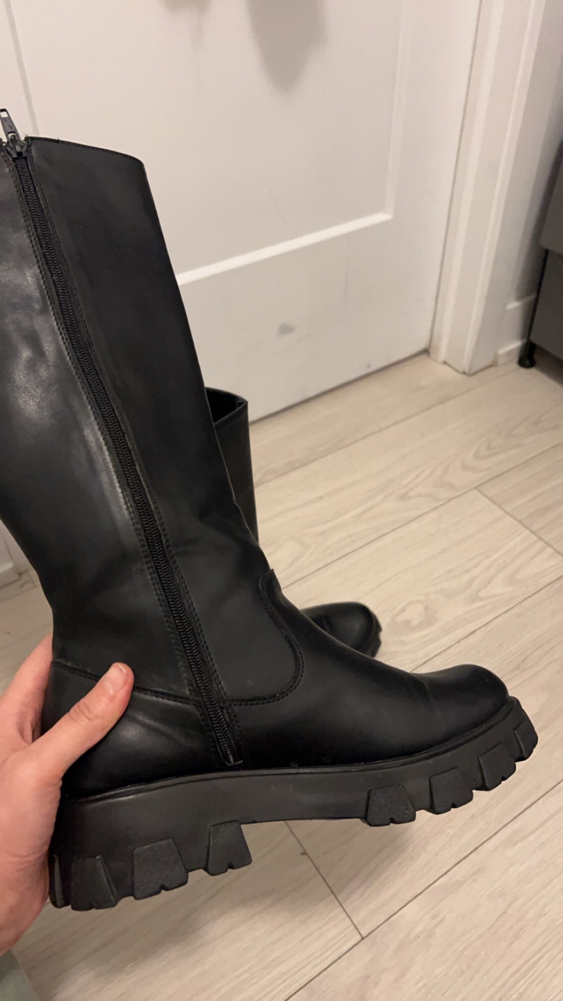 Black Leather Knee-High Boots with Chunky Sole - photo 2