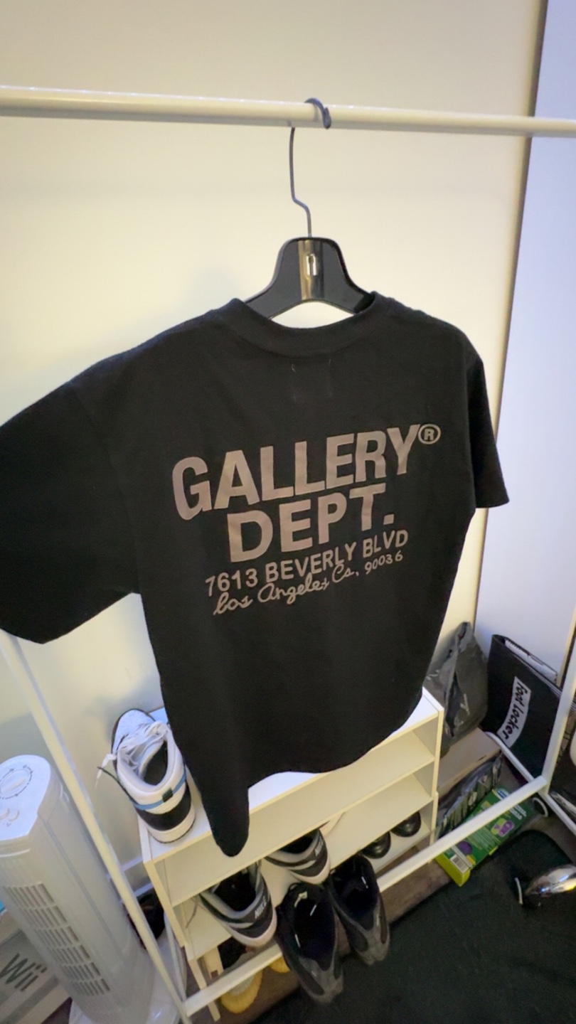 Gallery Dept. Black T-Shirt - photo 3