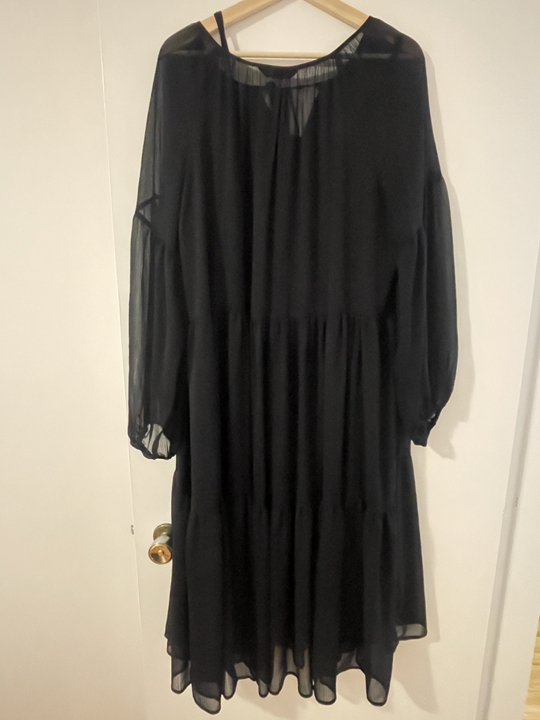 Banana Republic Black Tiered Midi Dress