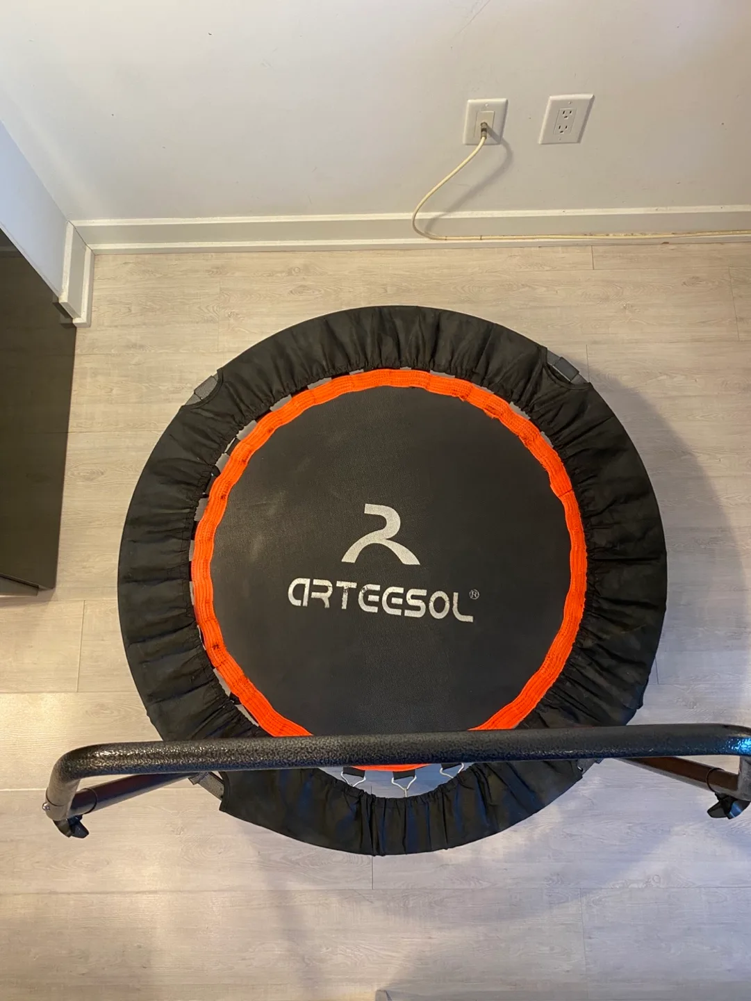 ARTeesol Trampoline with Resistance Bands image indicator(3)