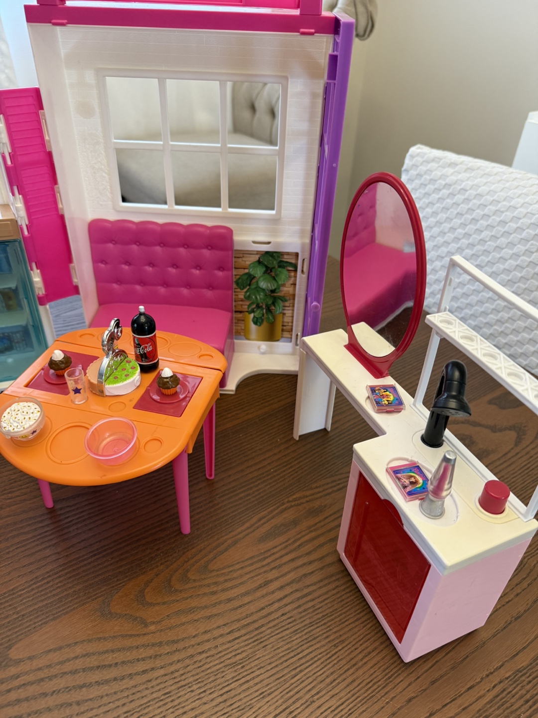 Barbie 3-in-1 DreamHouse Playset - photo 4