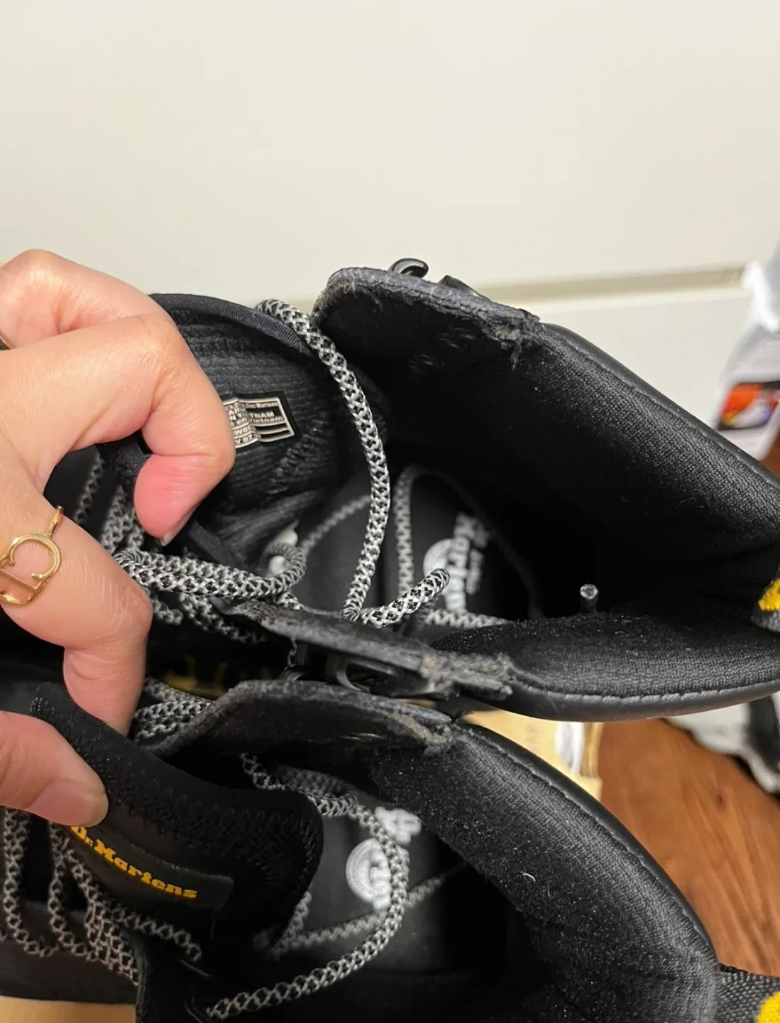 Dr. Martens Tariq Black Boots - Size US 6 image indicator(6)