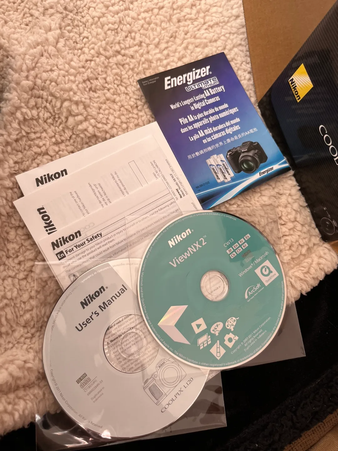 Nikon Coolpix L120 Digital Camera - New in Box image indicator(8)